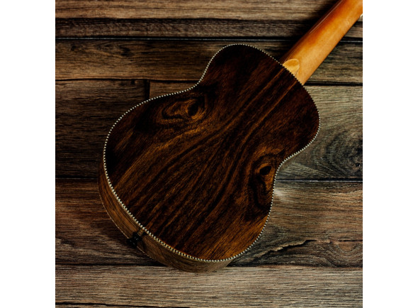 barnes-mullins-soprano-ukulele-becote_6915b7c81bfcd.jpg