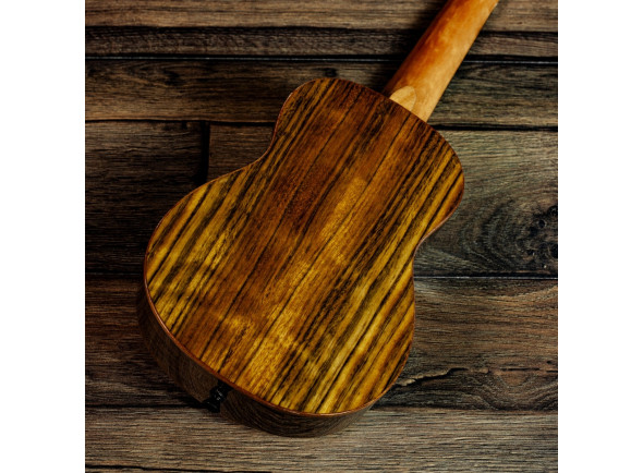 barnes-mullins-soprano-ukulele-walnut_6915aa7e309f2.jpg