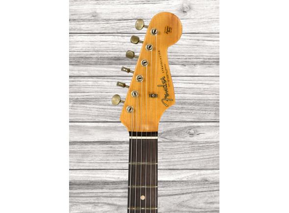 fender-custom-shop-63-stratocaster-heavy-relic-aged-fiesta-red_68fa41451b703.jpg