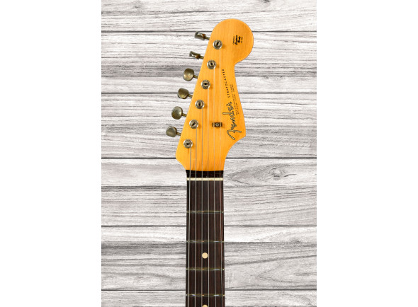 fender-custom-shop-limited-edition-63-stratocaster_6840172bcacbf.jpg