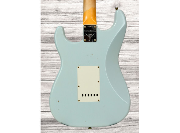 fender-custom-shop-limited-edition-63-stratocaster_6840173763086.jpg