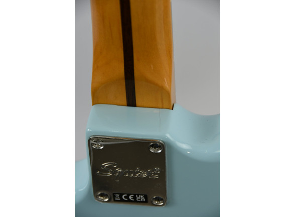 fender-sq-cv-60s-jazzmaster-lrl-snb-b-stock_64884966684ec.jpg