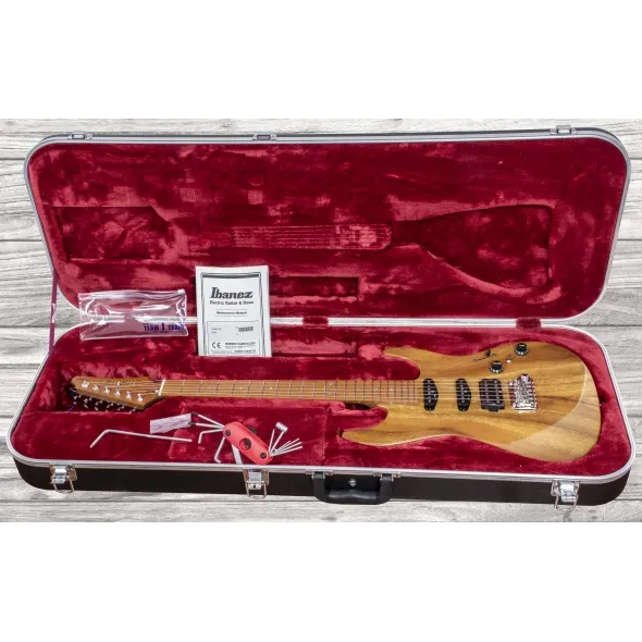 ibanez-tom-quayle-tqm1-nt-natural_5eb2b3759d3f2.webp