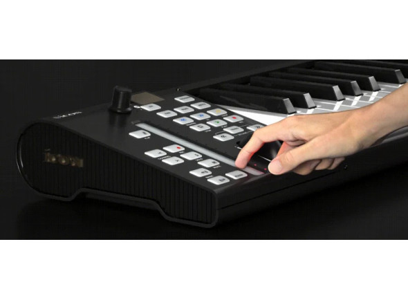 icon-pro-audio-artist-88x_6a2c0a226cc9b.jpg