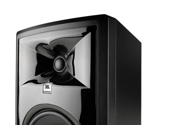 jbl-306p-mkii_5baa4378c2793.webp
